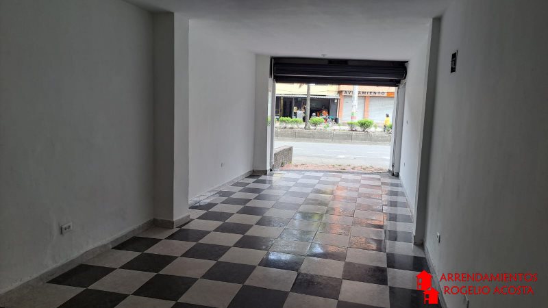 Local en Arriendo en Santa Maria