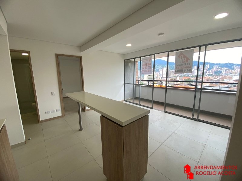 Apartamento en Arriendo en Las Acacias