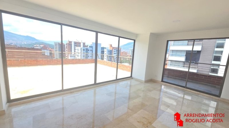 Apartamento en Venta en Laureles